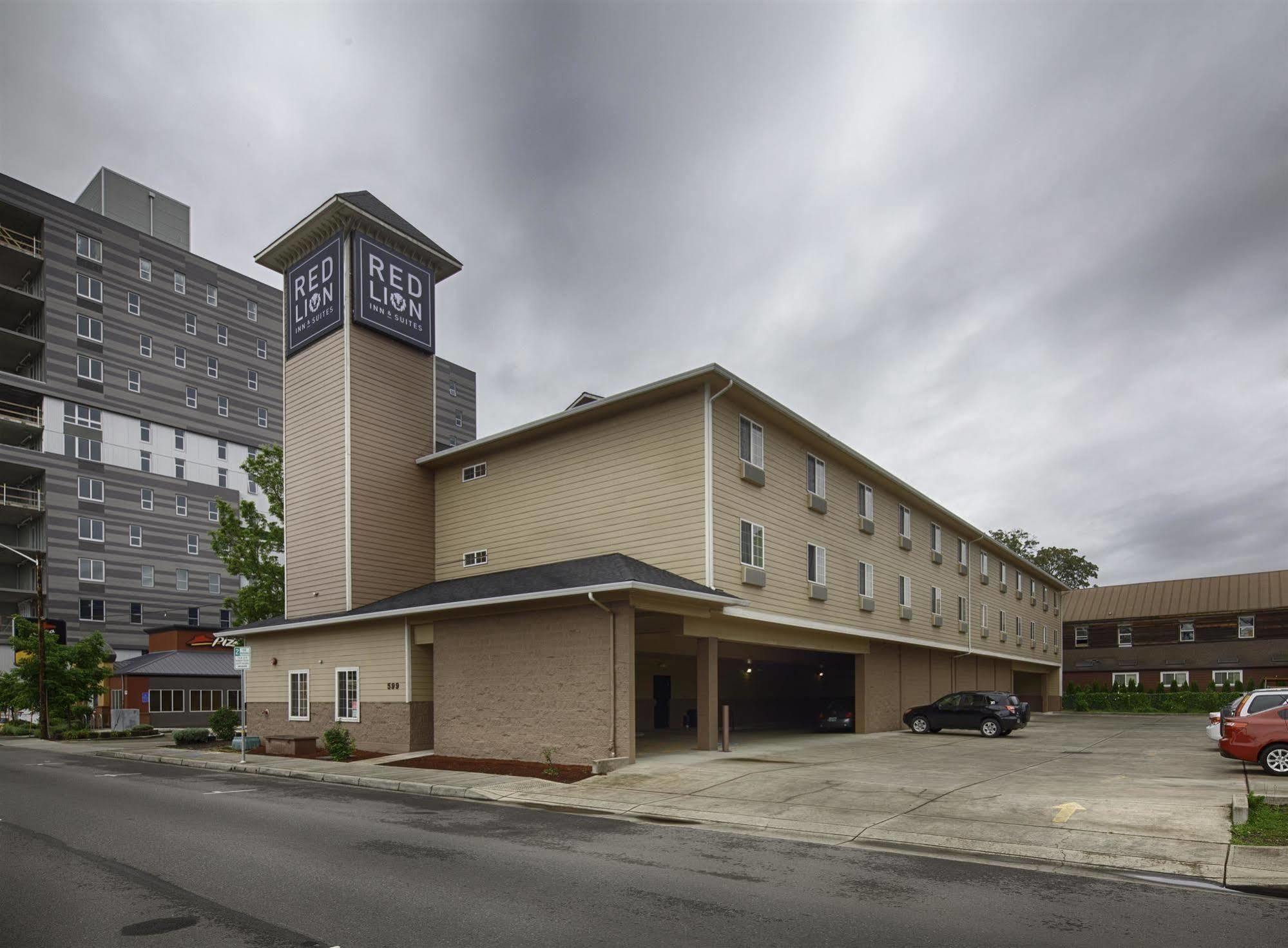 Sleep Inn & Suites Eugene Exterior photo